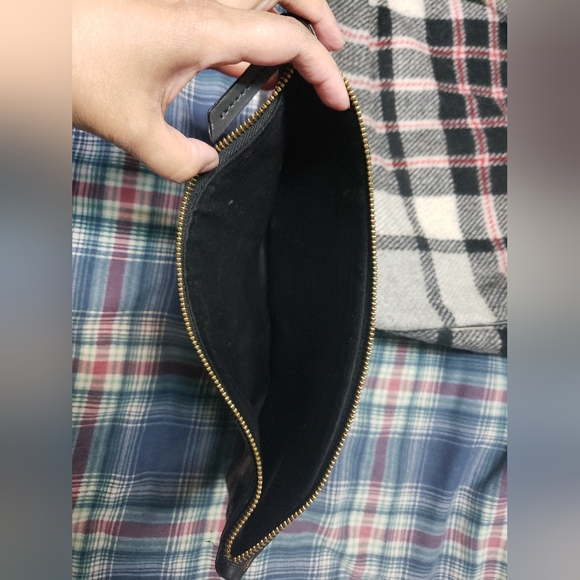 Plaid tote with small case - Picture 8 of 8